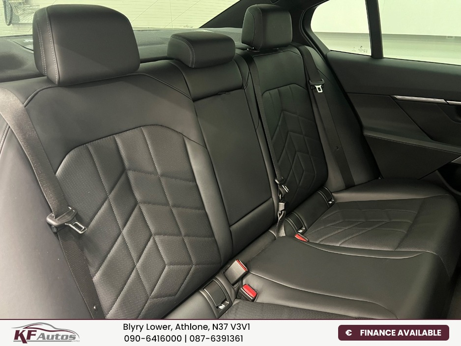 2024 BMW 5 Series 2L Petrol Plug-in Hybrid For Sale Images