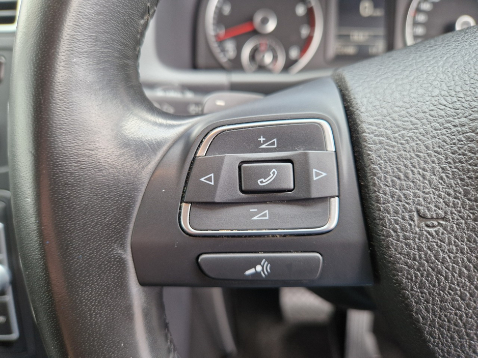 2012 Volkswagen Touran 1.4L Petrol For Sale Images