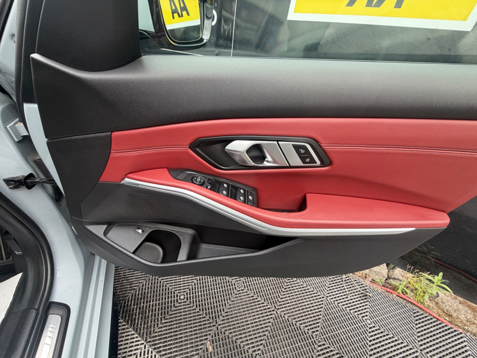 BMW 3 Series M SPORT M Performance Auto LCI Model — thumbnail 27