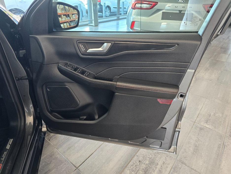 2022 Ford Kuga 1.5L Diesel For Sale Images