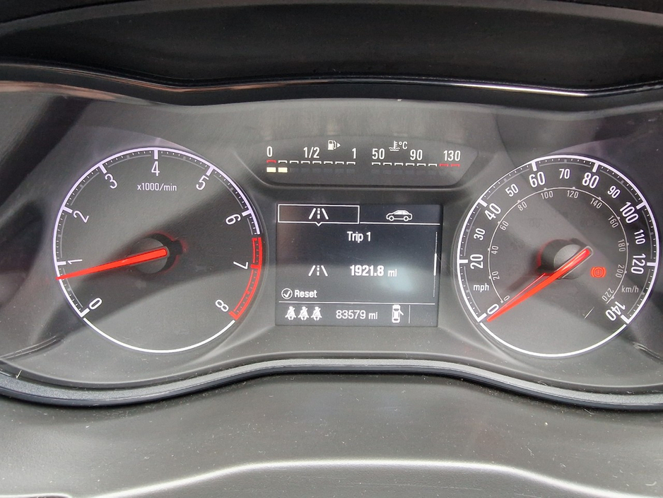 Opel Corsa 1.4 PETROL **CRUISE CONTROL, LOW MILAGE, HEATED SEATS** — thumbnail 21