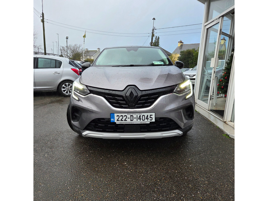 2022 Renault Captur 1L Petrol For Sale Images