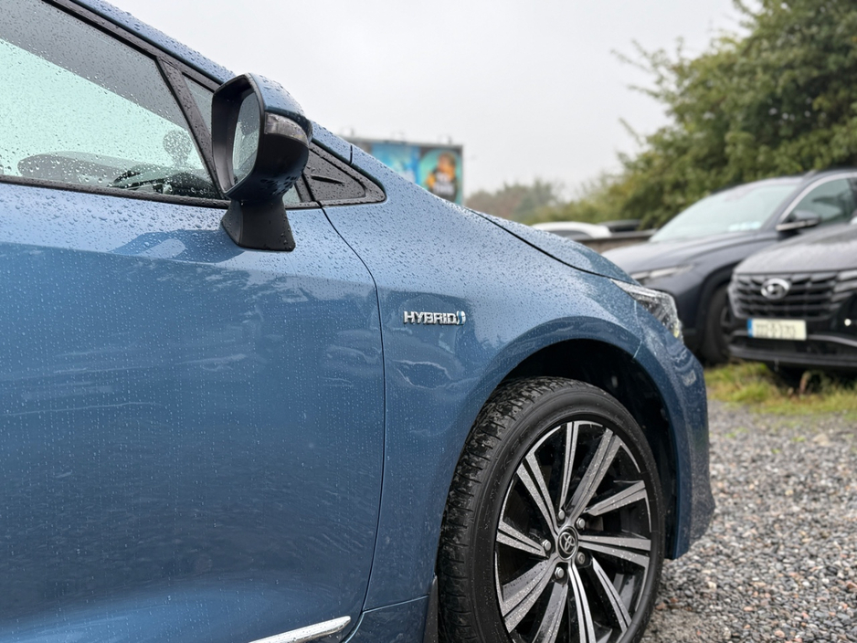 2022 Toyota Corolla 1.8L Petrol Hybrid For Sale Images