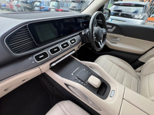 2021 Mercedes-Benz GLE Class 2L Diesel Plug-in Hybrid For Sale Images