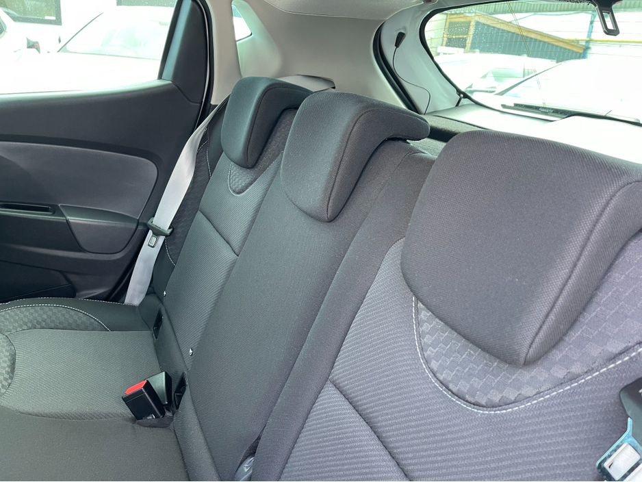 2017 Renault Clio 1.2L Petrol For Sale Images