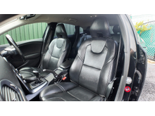 2017 Volvo V40 2L Diesel For Sale Images