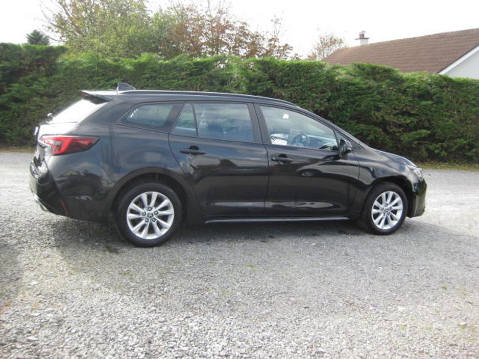 2023 Toyota Corolla 1.8L Petrol Hybrid For Sale Images