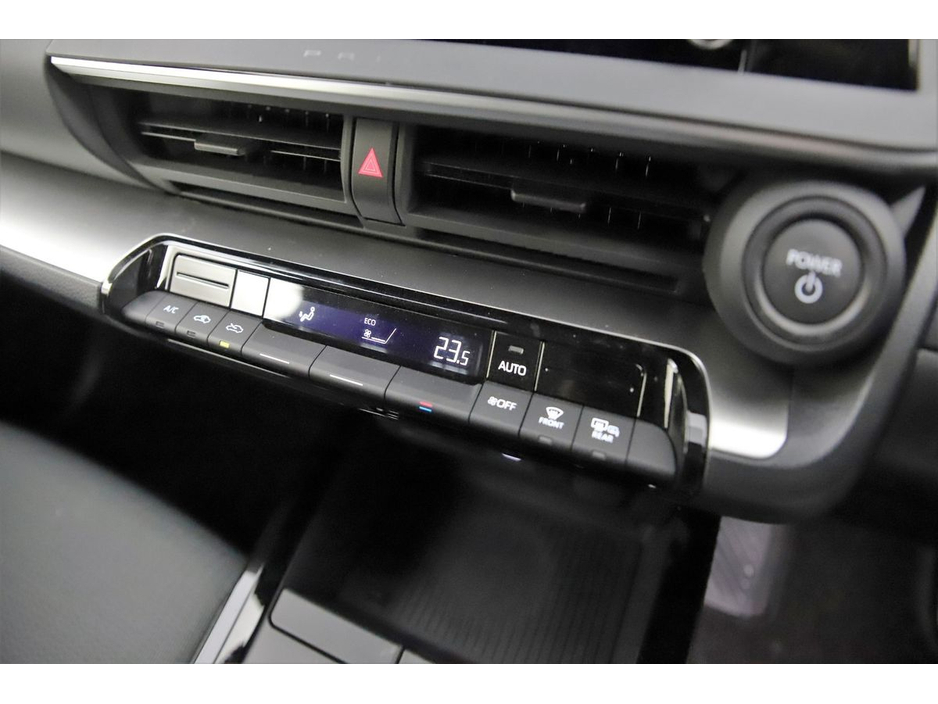 Toyota Prius *JUST REDUCED* 1.8 SELF CHARGING HYBRID *REVERSE CAM*PARK SENSORS* — thumbnail 21