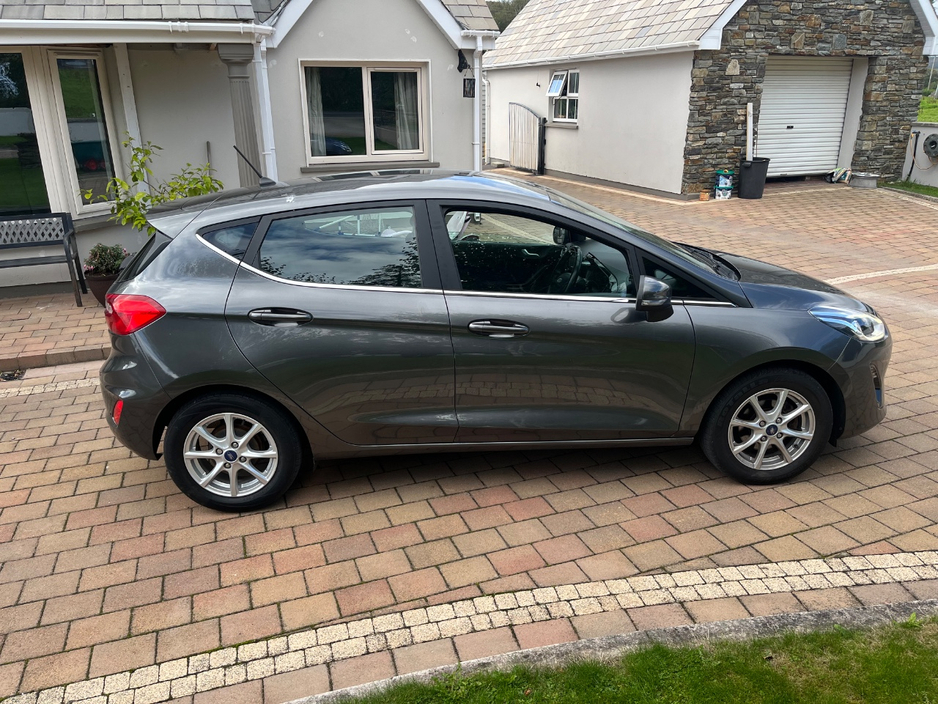 2017 Ford Fiesta 1.1L Petrol For Sale Images