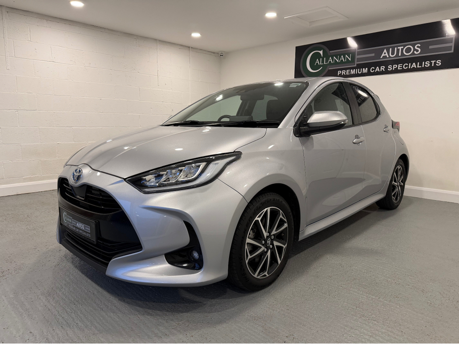 2022 Toyota Yaris 1.5L Hybrid For Sale Images