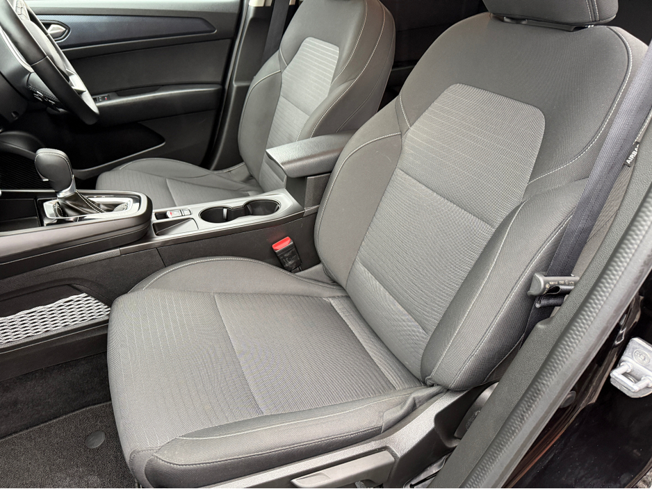 2024 Renault Arkana 1.3L Petrol For Sale Images