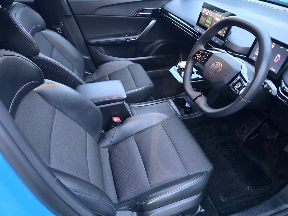 2023 MG 4 0L Electric For Sale Images