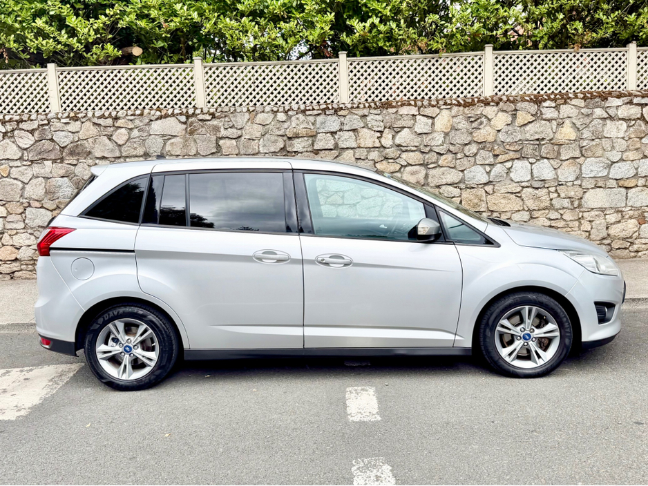 Ford C-Max C MAX!!7 SEATER!!ONLY 64K MLS!! — thumbnail 5