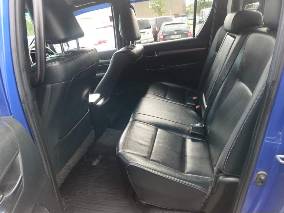 2021 Toyota Hilux 2.8L Diesel For Sale Images