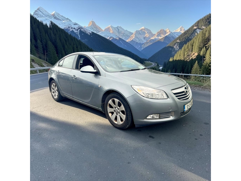 2012 Opel Insignia 2L Diesel For Sale Images