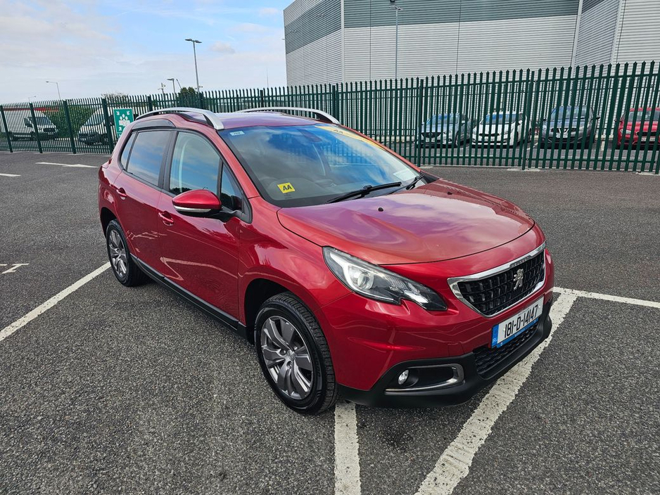 Peugeot 2008 1.2 PURETECH, ACTIVE MODEL, LOW MILEAGE, FINANCE, WARRANTY, 5 STAR REVIEWS — thumbnail 4