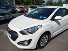 2015 Hyundai i30 1.4L Diesel For Sale Images