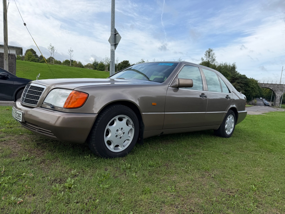 1991 Mercedes-Benz 300 3.2L Petrol For Sale Images