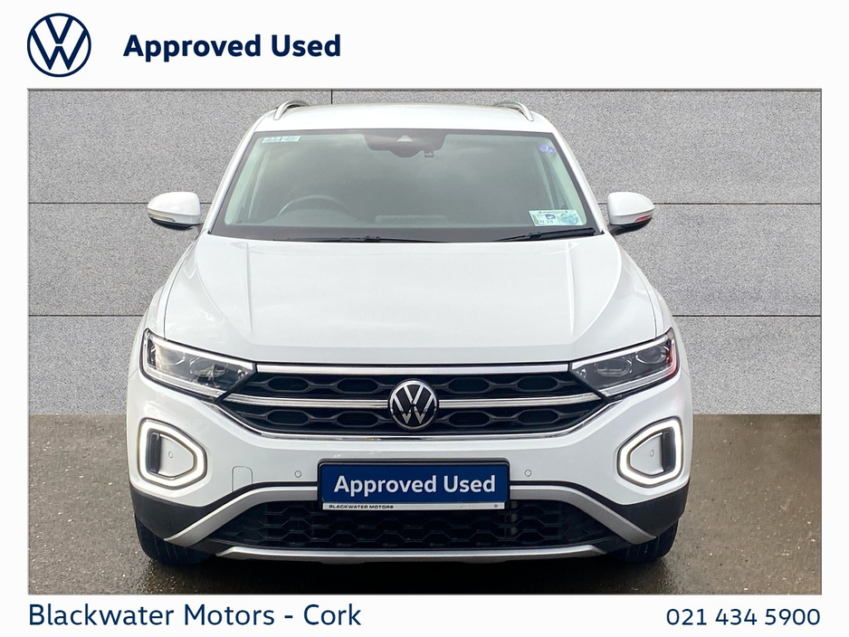 Volkswagen T-Roc 1.5TSI 150BHP STYLE AUTOMATIC — thumbnail 11