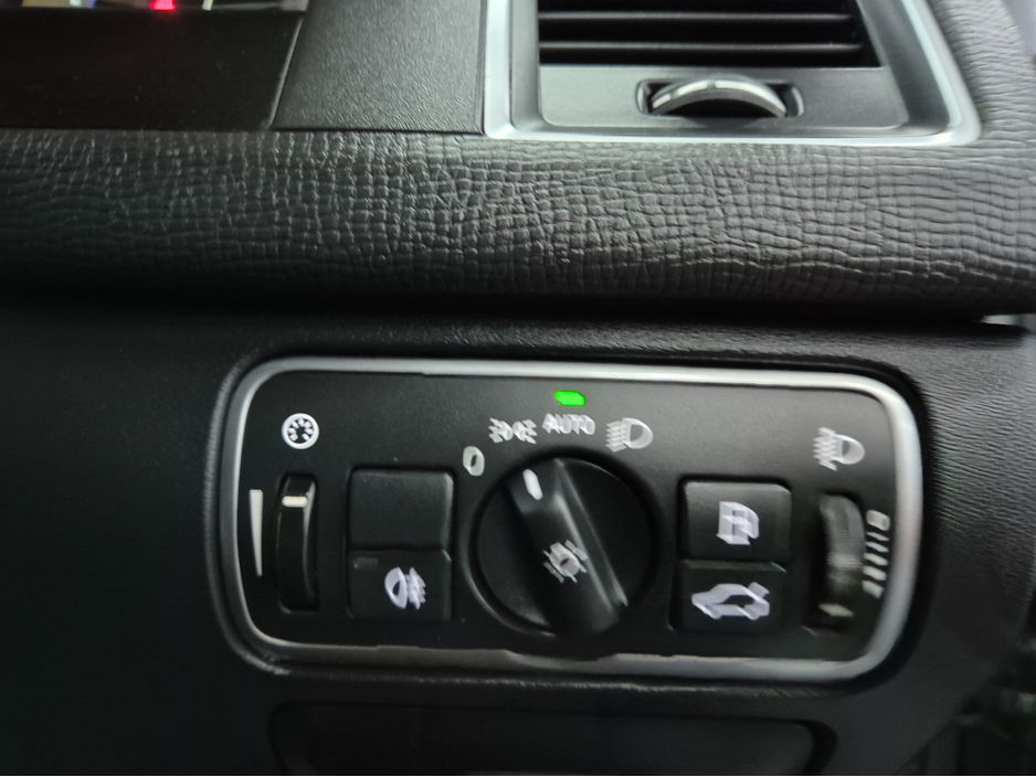 2017 Volvo XC60 2.0L Diesel For Sale Images