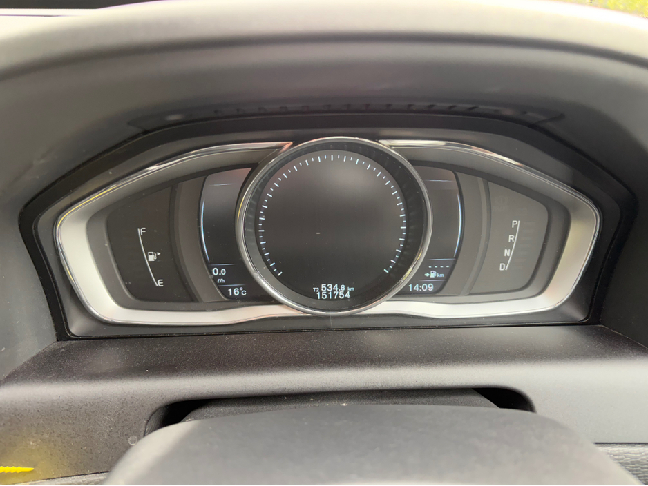2016 Volvo XC60 2L Diesel For Sale Images