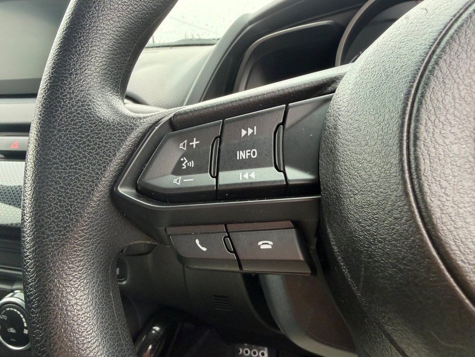 Mazda Demio — thumbnail 23