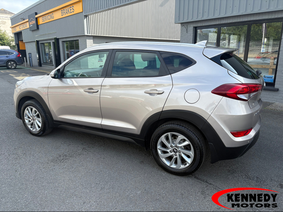 2018 Hyundai Tucson 1.7L Diesel For Sale Images