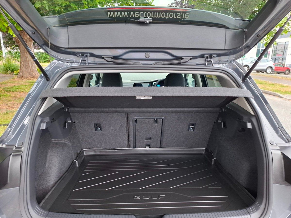 Volkswagen Golf 2.0 TDI STYLE PLATINUM EDITION AUTO 12 MONTH WARRANTY — thumbnail 21
