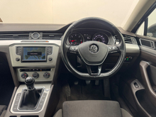 2015 Volkswagen Passat 2L Diesel For Sale Images