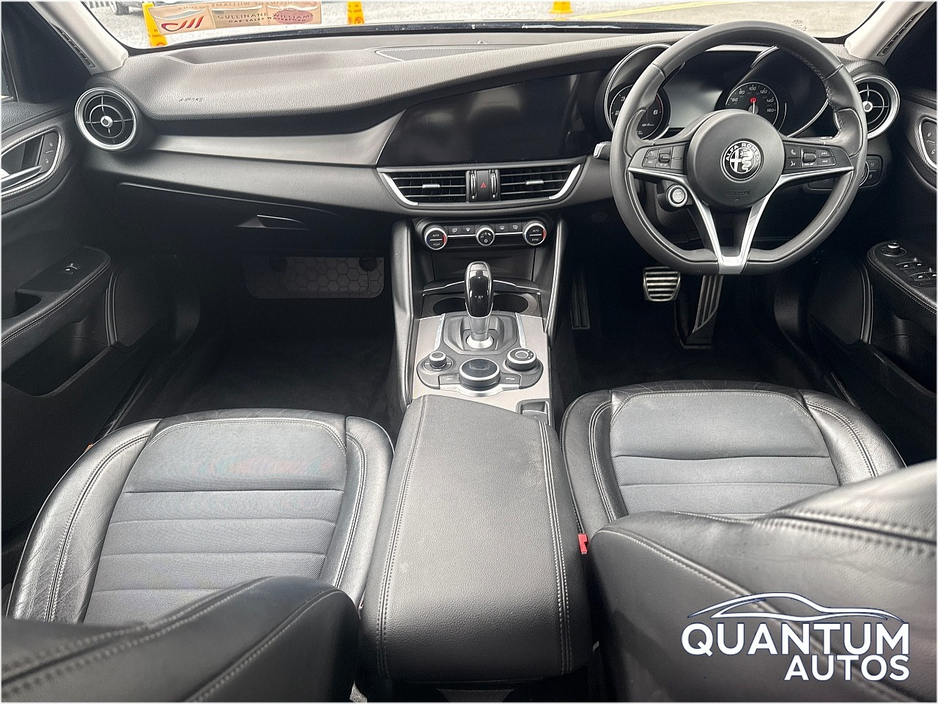 2017 Alfa Romeo Giulia 2.1L Diesel For Sale Images