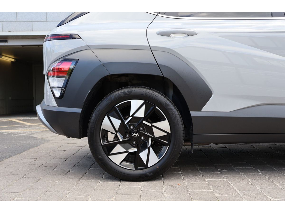 Hyundai Kona 1.6 HYBRID Elegance Auto — thumbnail 5