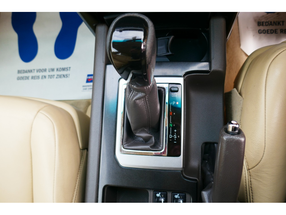 2015 Toyota Landcruiser 3L Diesel For Sale Images