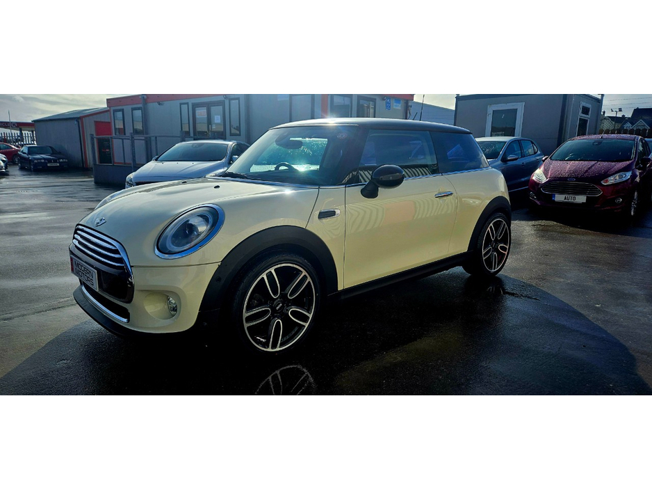 2018 MINI Cooper D 1.5L Diesel For Sale Images