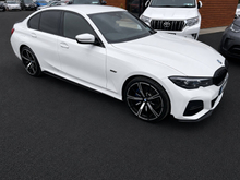 2022 BMW 3 Series 2L Petrol Plug-in Hybrid For Sale Images