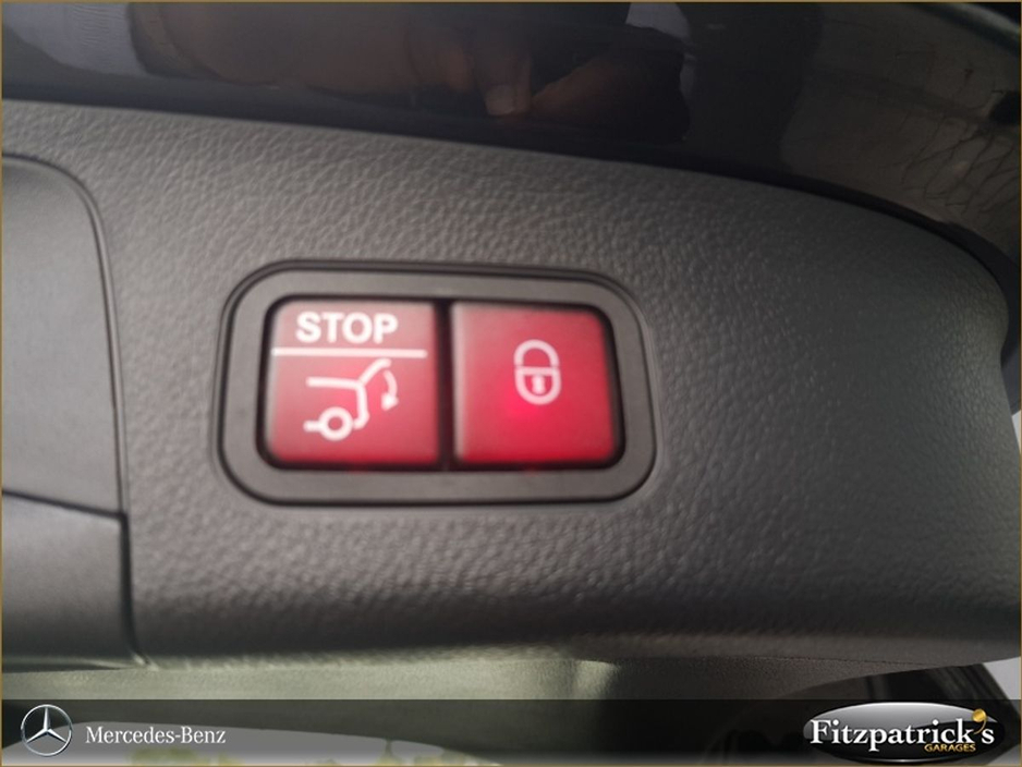 Mercedes-Benz GLA Class GLA 180 d A/T Progressive — thumbnail 14