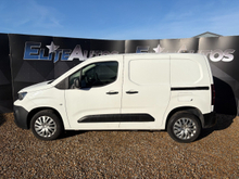 2022 Peugeot Partner 1.5L Diesel For Sale Images