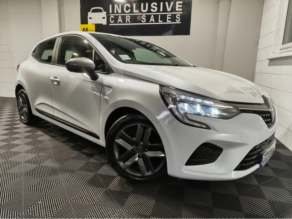 2022 Renault Clio 1L Petrol For Sale Images