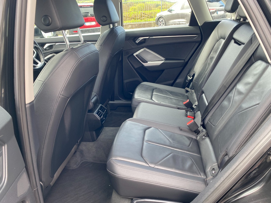 2022 Audi Q3 2L Diesel For Sale Images