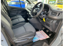 2023 Renault Trafic 2.0L Diesel For Sale Images