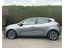 2023 Renault Clio 1L Petrol For Sale Images