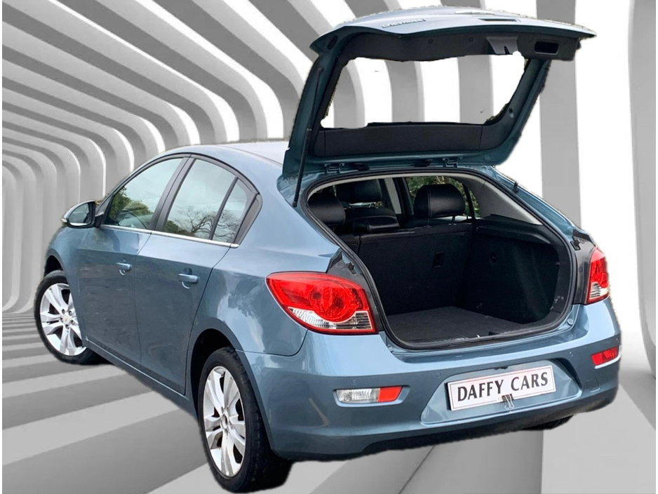 Chevrolet Cruze 1.8 LTZ NAV 5DR AUTO — thumbnail 8