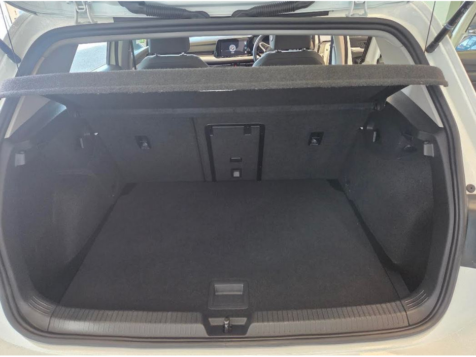 2024 Volkswagen Golf 1L Petrol For Sale Images