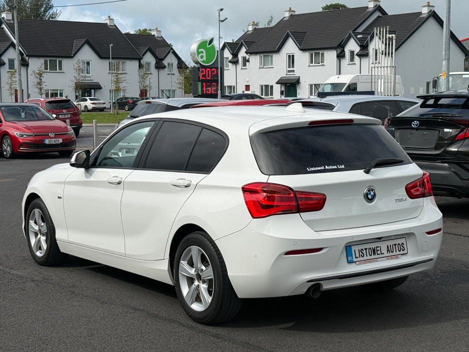 BMW 1 Series SPORT 150BHP 2.0 AUTOMATIC *REAR VIEW CAMERA, 16 " ALLOYS, PARKING SENSORS FRONT & REAR, CRUISE CONTROL, 3 STAGE HEATED SEATS, FACTORY FITTED PRIVACY GLASS, DUAL ZONE CLIMATE CONTROL, PUSH START/STOP* — thumbnail 7