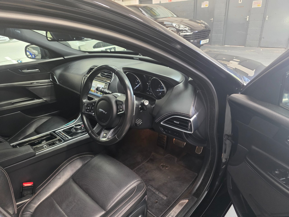 2018 Jaguar XE 2L Diesel For Sale Images