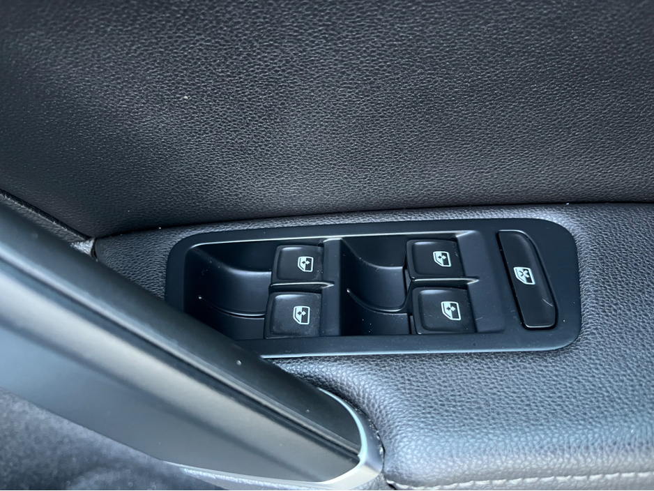 2020 Volkswagen E-Golf 0L Electric For Sale Images