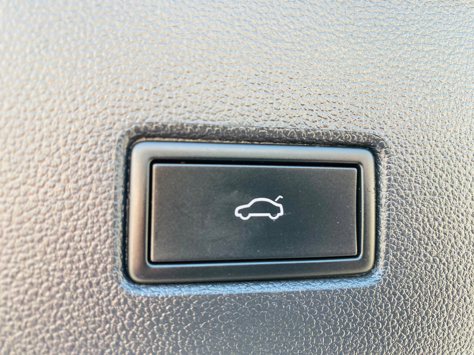 2021 Volkswagen T-Roc 2L Diesel For Sale Images
