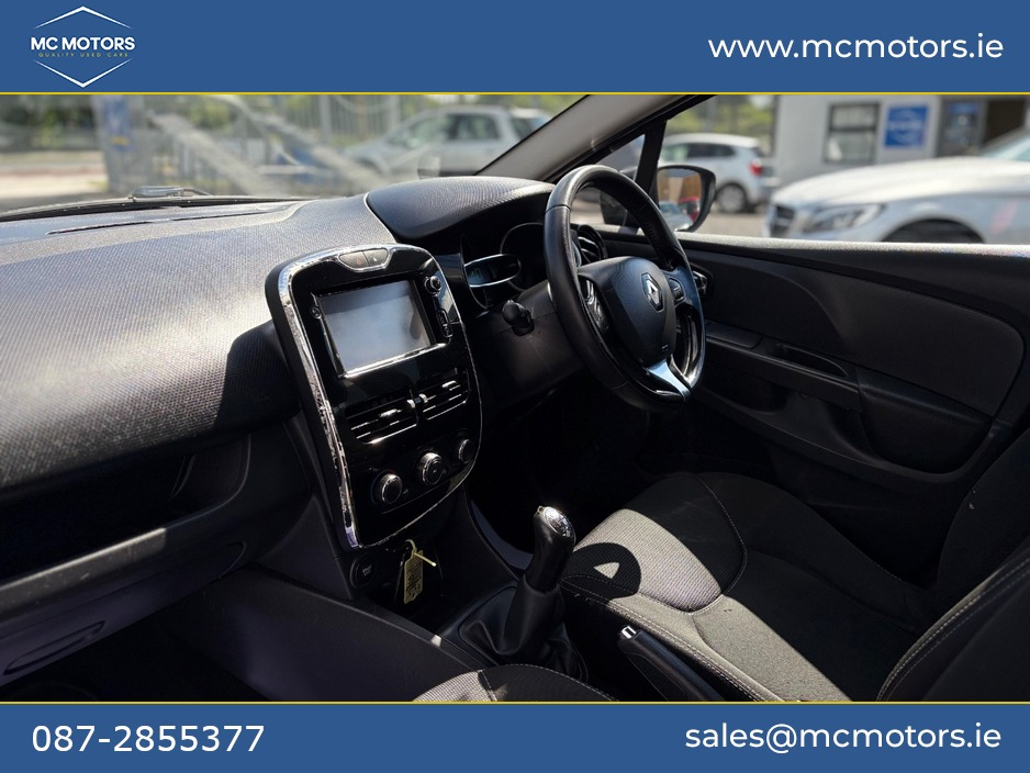 2015 Renault Clio 1.1L Petrol For Sale Images