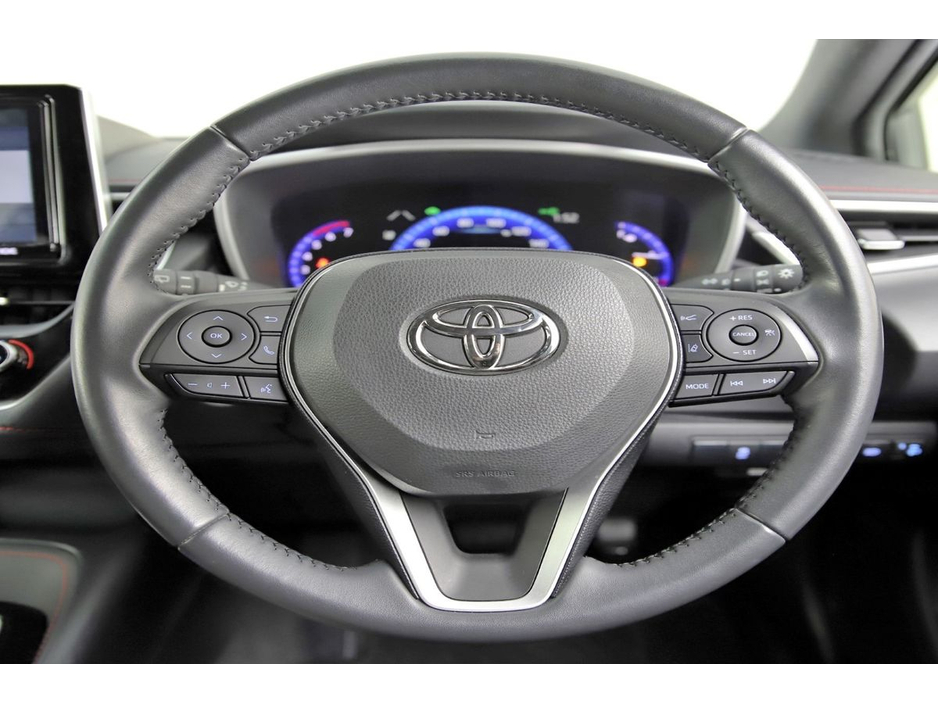 Toyota Corolla 1.8 HYBRID SPORT *REVERSE CAM*PARK SENSORS* — thumbnail 13
