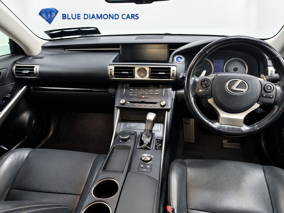 2015 Lexus IS 200 2.5L Petrol Hybrid For Sale Images