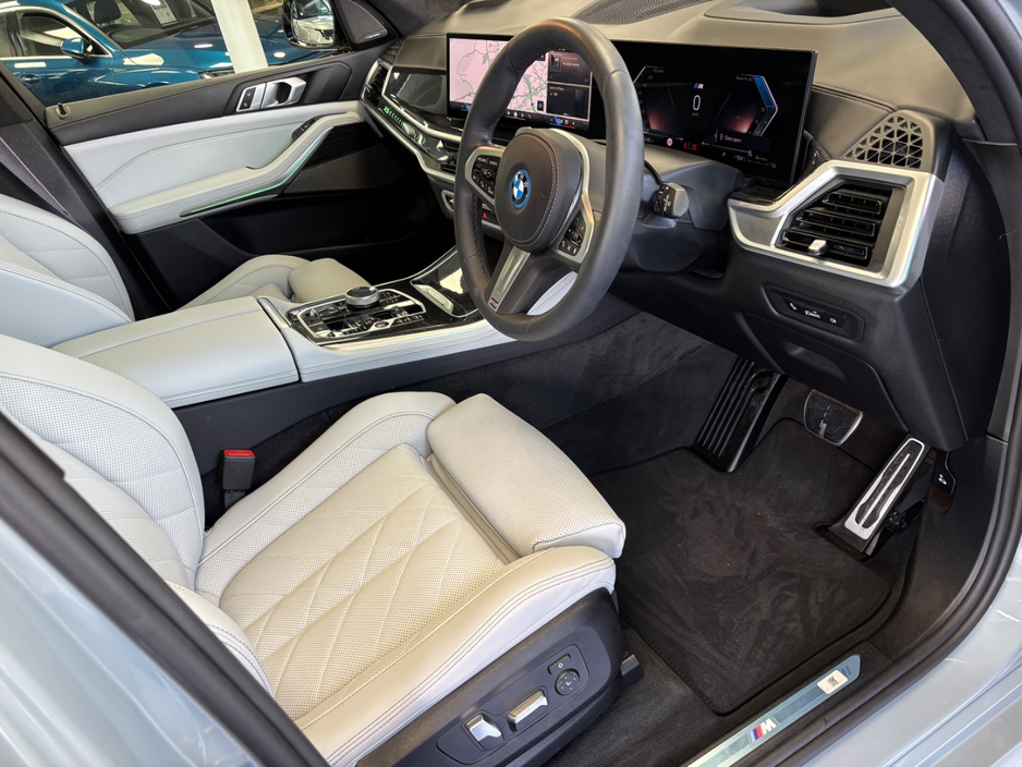 2026 BMW X5 3L Petrol Plug-in Hybrid For Sale Images